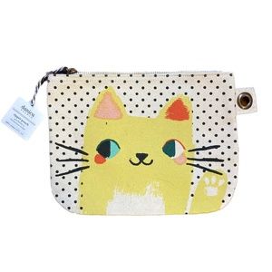 3/$15 zip-top canvas pouch